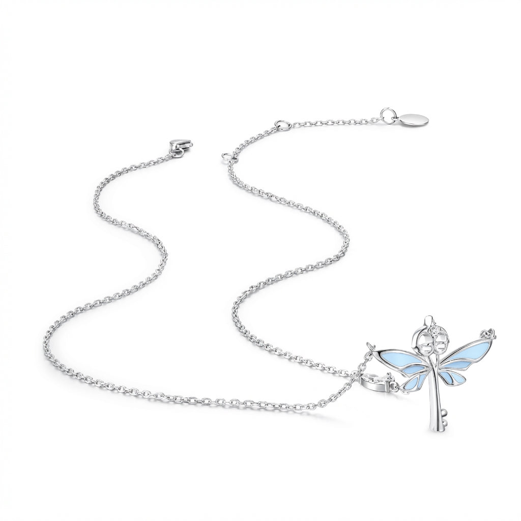 Sterling silver key pendant on a fine chain – Vessaly