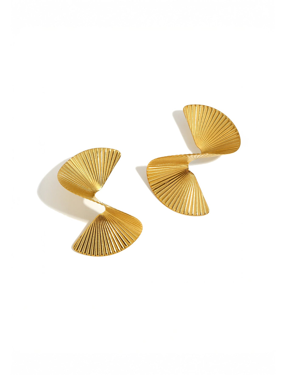 Statement sculptural gold drop earrings pair – Vessaly