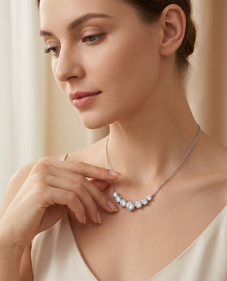 Zircon pendant necklace styled on neckline – Vessaly