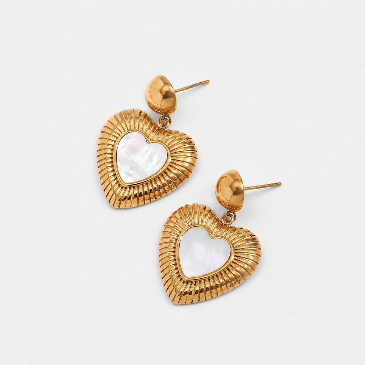 Heartfall Gold Heart Drop Earrings with Pearl — Gold — Vessaly