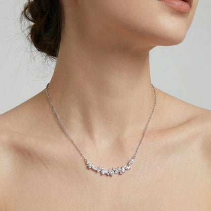 Wisteria flower necklace in gold finish – Vessaly