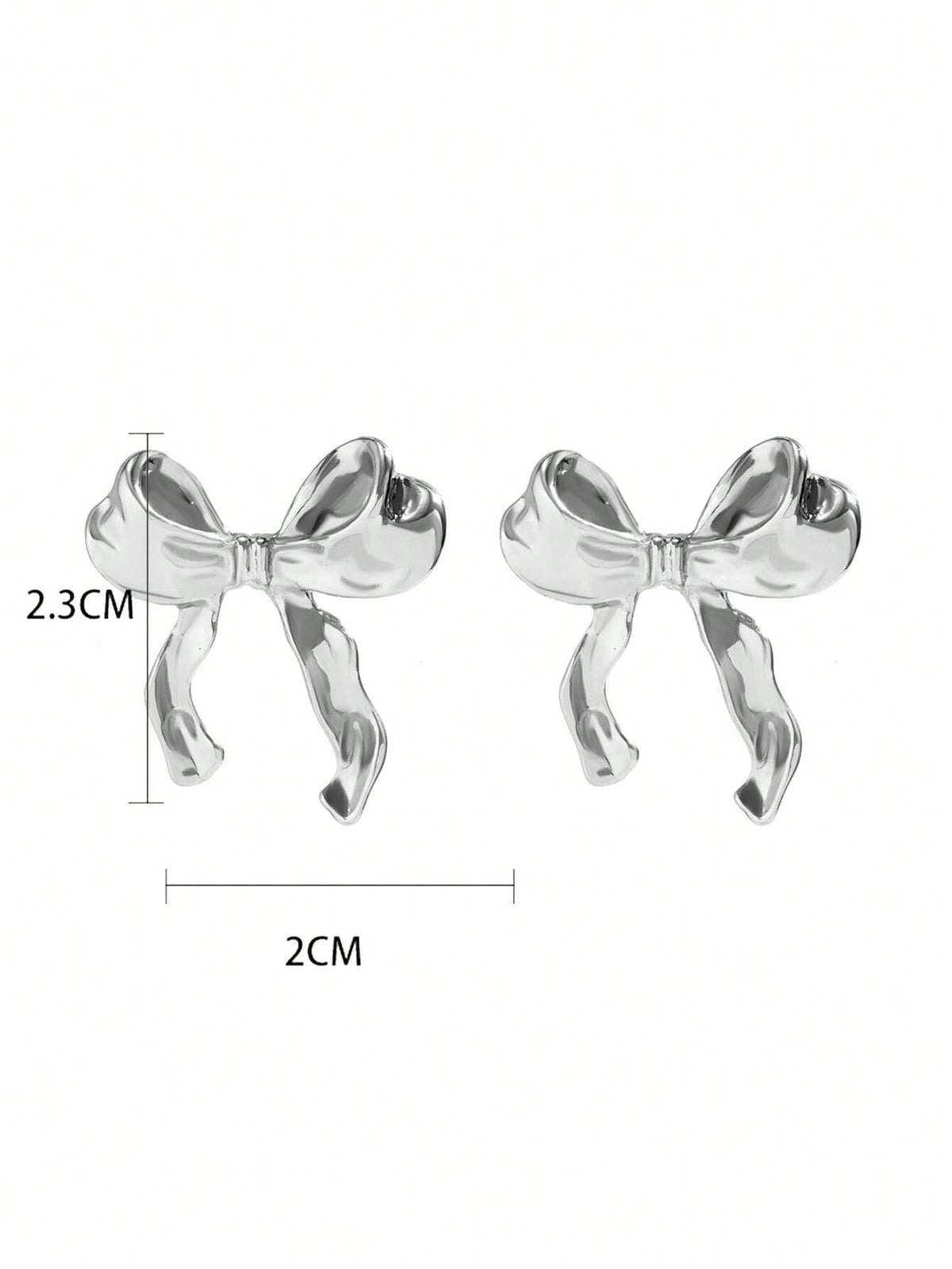 Ribbon bow earrings detail shot, romantic design