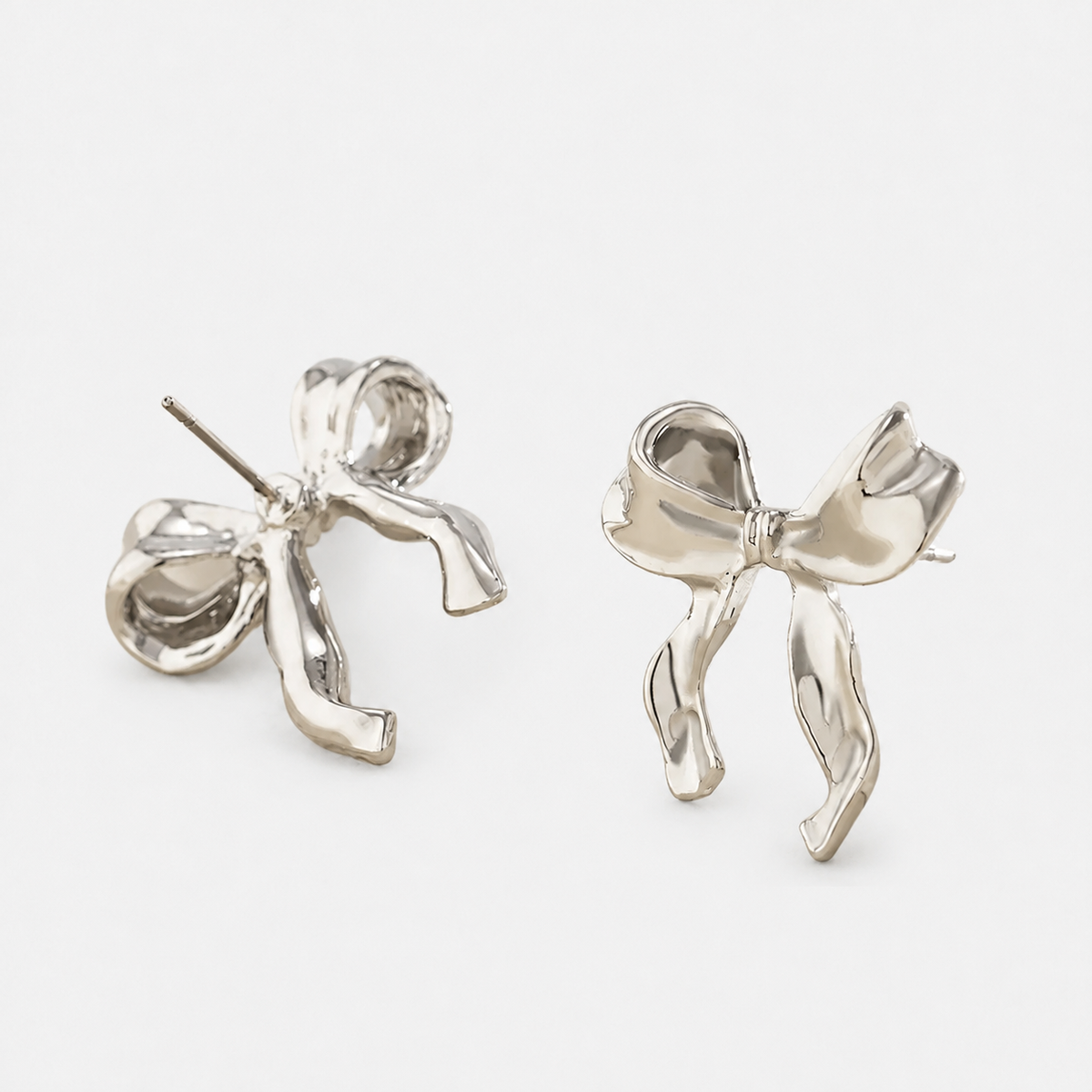 Ribbon Bow Earrings — Silver — Vessaly