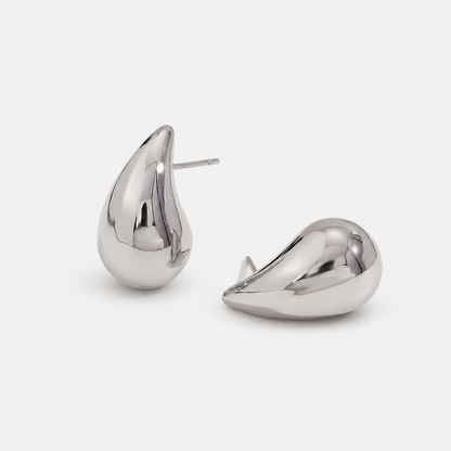 Classic Teardrop Drop Earrings — Silver — Vessaly