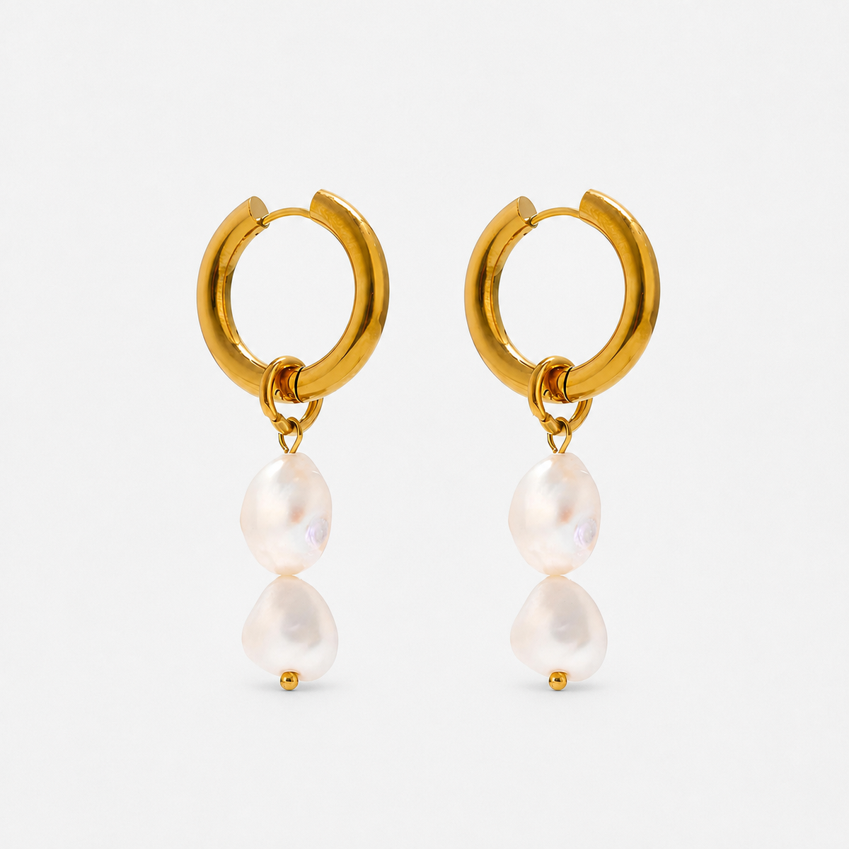 Tears of the Sea Freshwater Pearl Drop Earrings — Gold — Vessaly