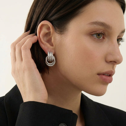 Silver knot stud earrings – Vessaly