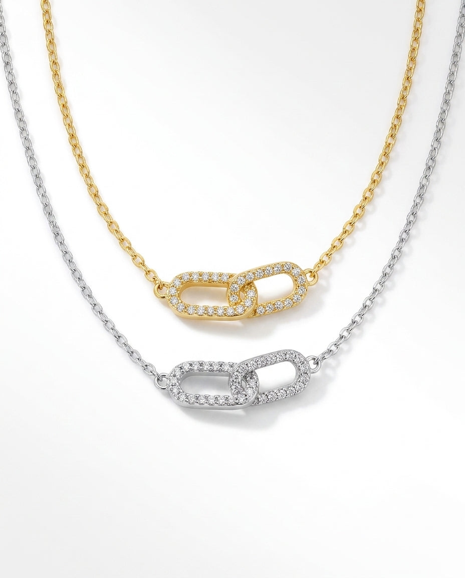 Geometric pendant necklace side angle – Vessaly
