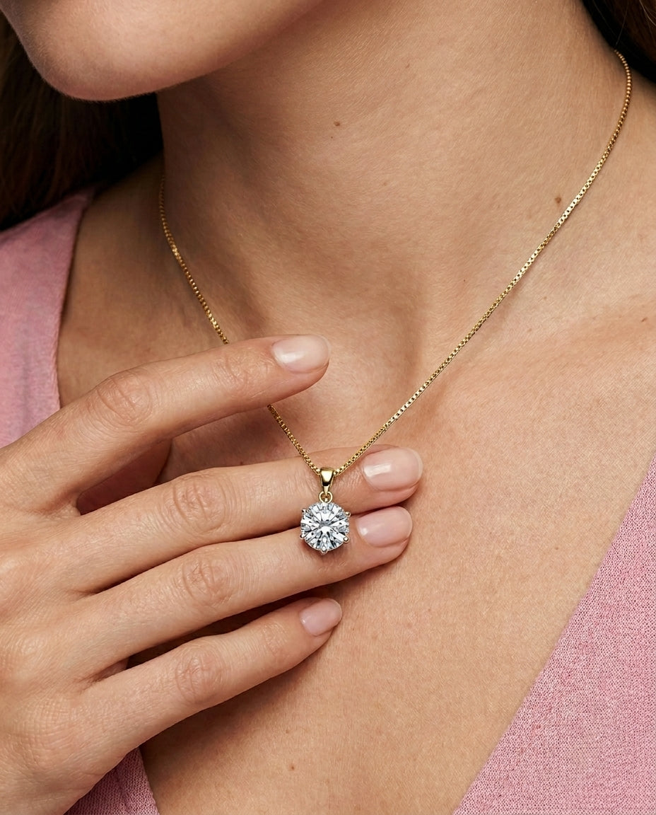 Fine jewelry style moissanite pendant necklace – Vessaly