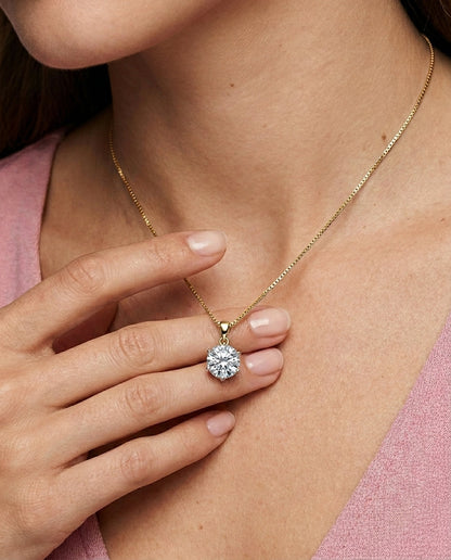 Fine jewelry style moissanite pendant necklace – Vessaly