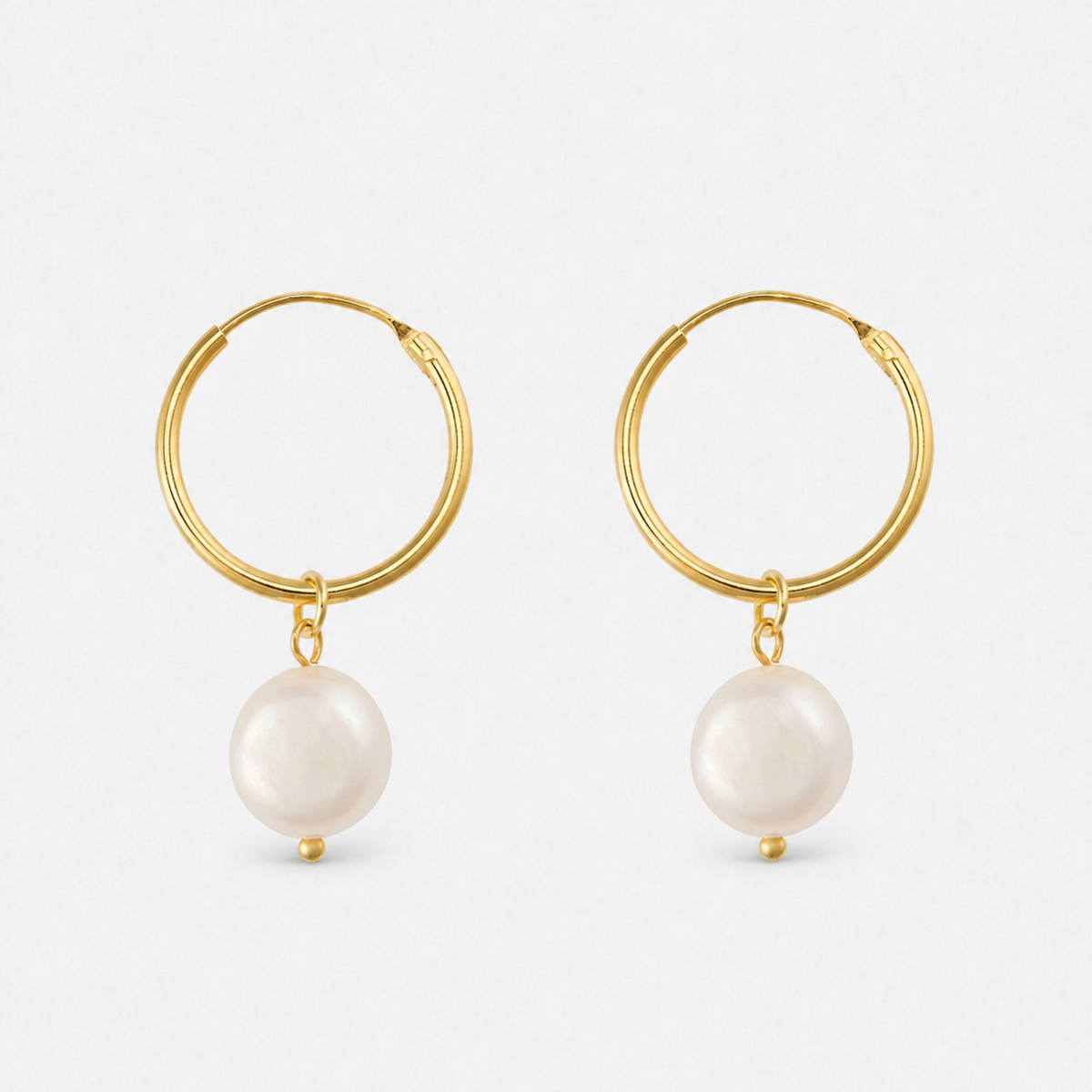 18K Gold-Plated Freshwater Pearl Hoop Earrings — Gold — Vessaly