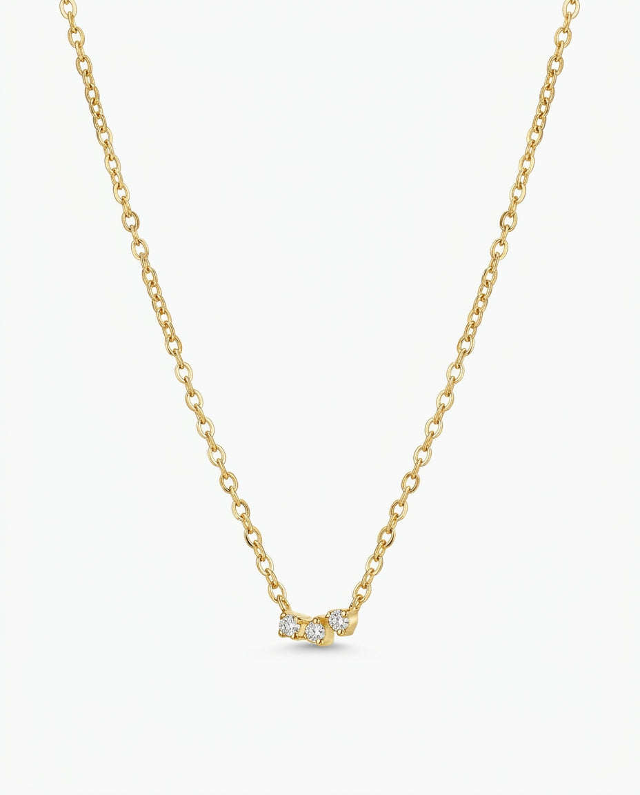 Mika pendant necklace in gold