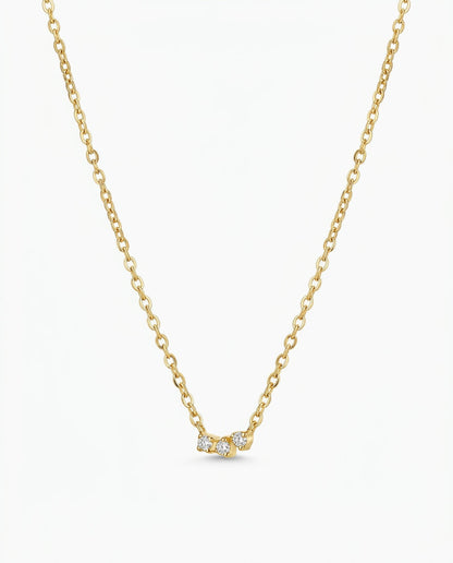Mika pendant necklace in gold