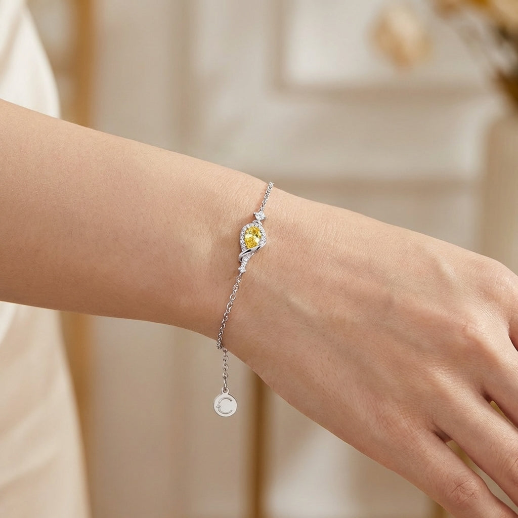 Sterling silver bracelet with luck symbol – Vessaly