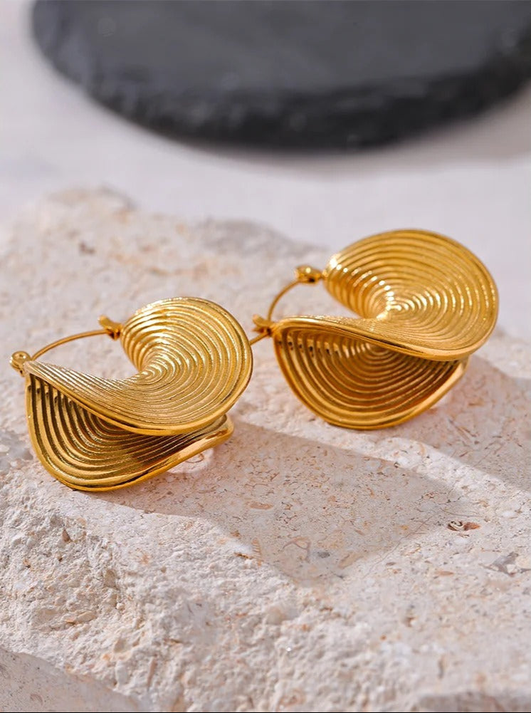 Nature inspired spiral earrings pair – Vessaly