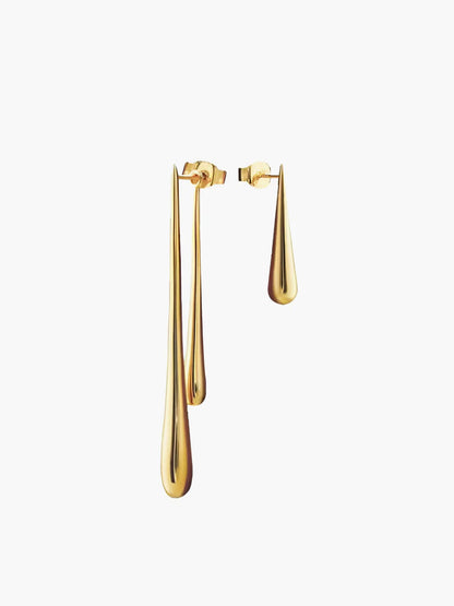 Gold drop earrings with fluid water-inspired form