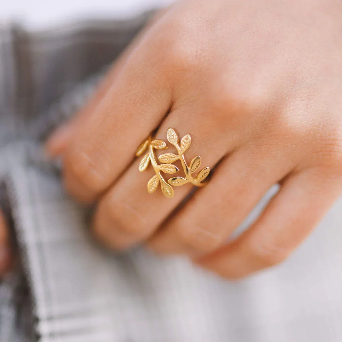 Silver-plated olive leaf heritage ring – Vessaly