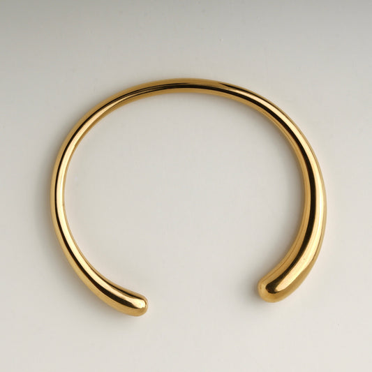 Rose gold classic cuff bracelet, polished finish