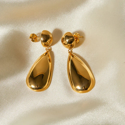 18K gold-plated drop earrings detail, tarnish-resistant stainless steel