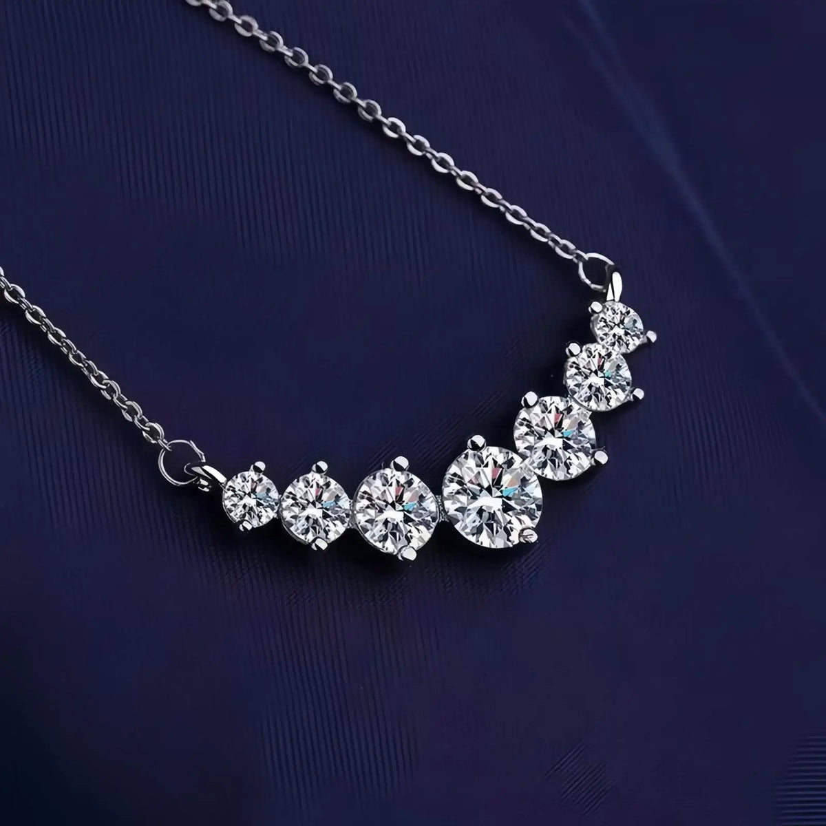 Sterling silver zircon necklace, gift ready – Vessaly