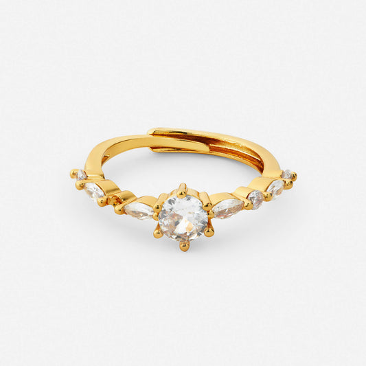 Nicole ring in polished gold finish