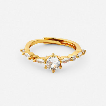Nicole solitaire stone ring in gold – Vessaly