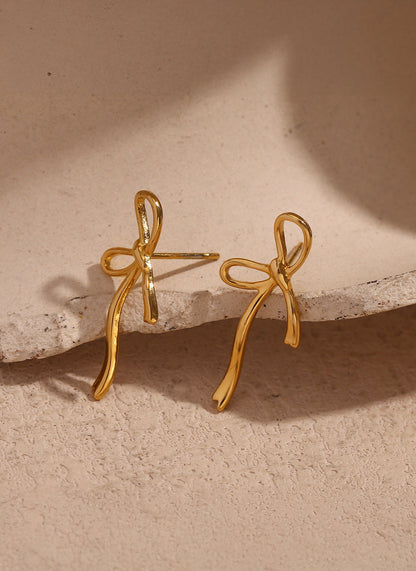 Ravyena bow drop earrings – packaging detail