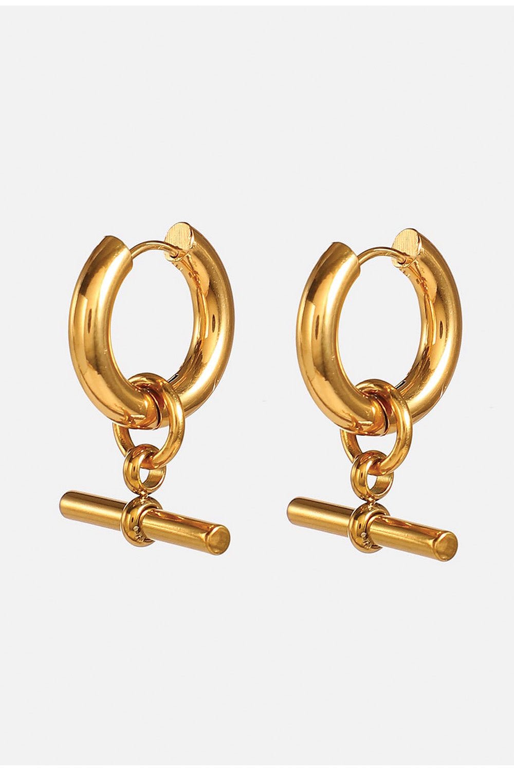 Chunky 18K gold T-bar hoop earrings in stainless steel