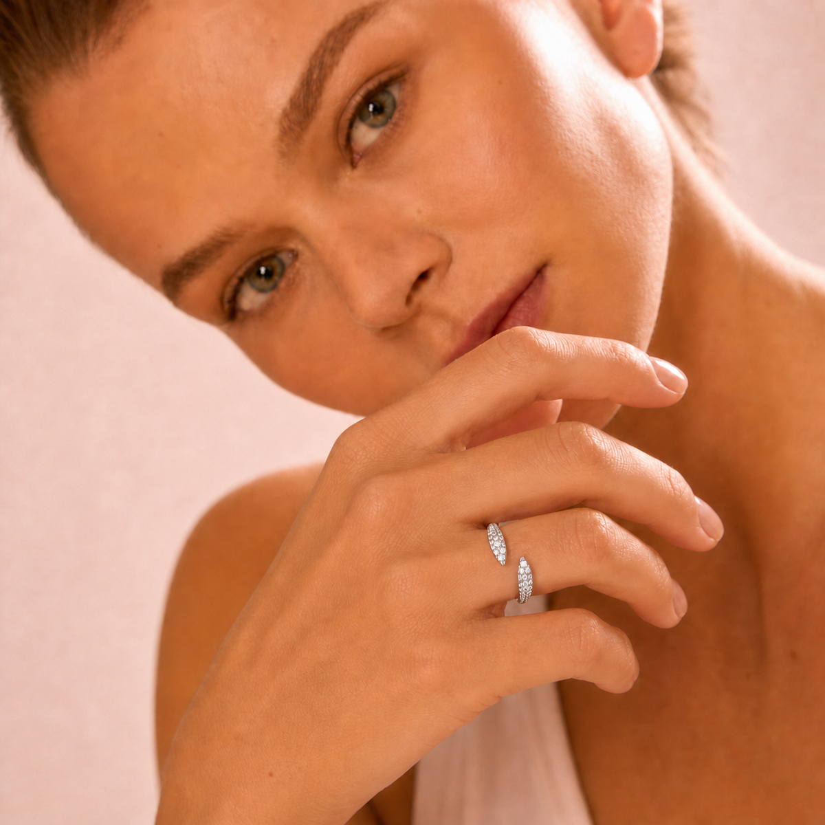 Crystal Claw Stacking Ring Platinum worn by model close-up