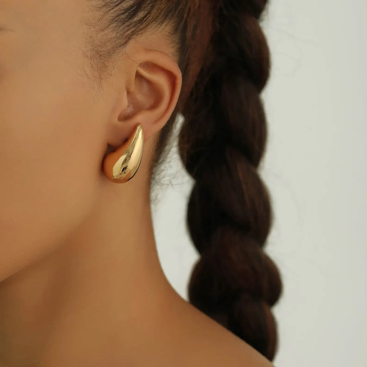 Silver teardrop drop earrings – Vessaly