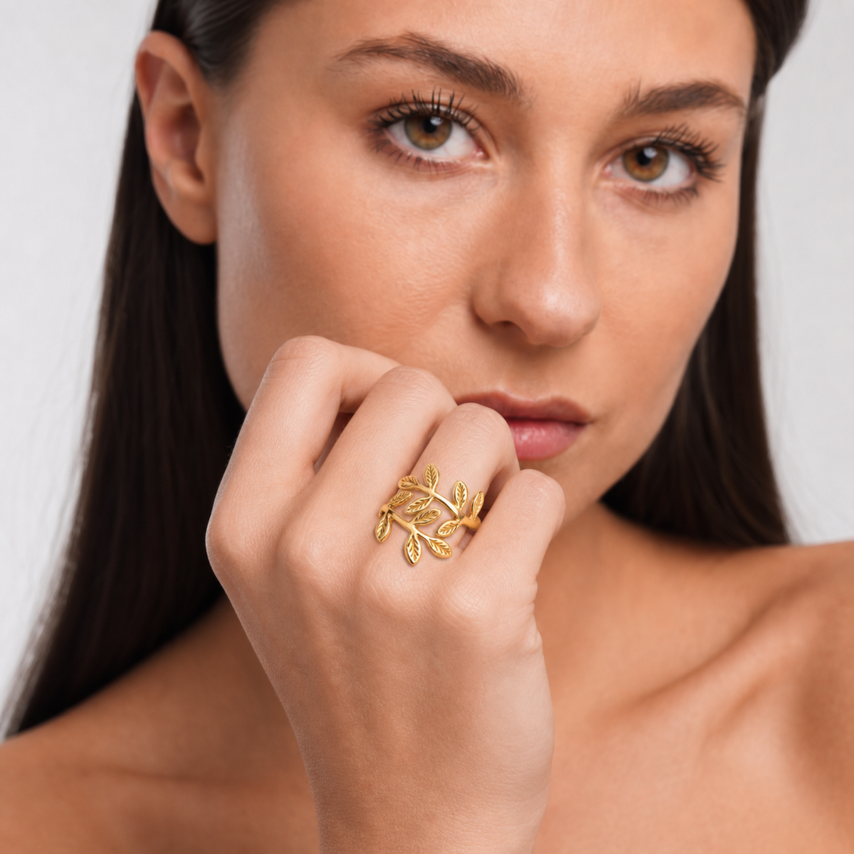 Olive Leaf Heritage Ring Gold worn by model close-up