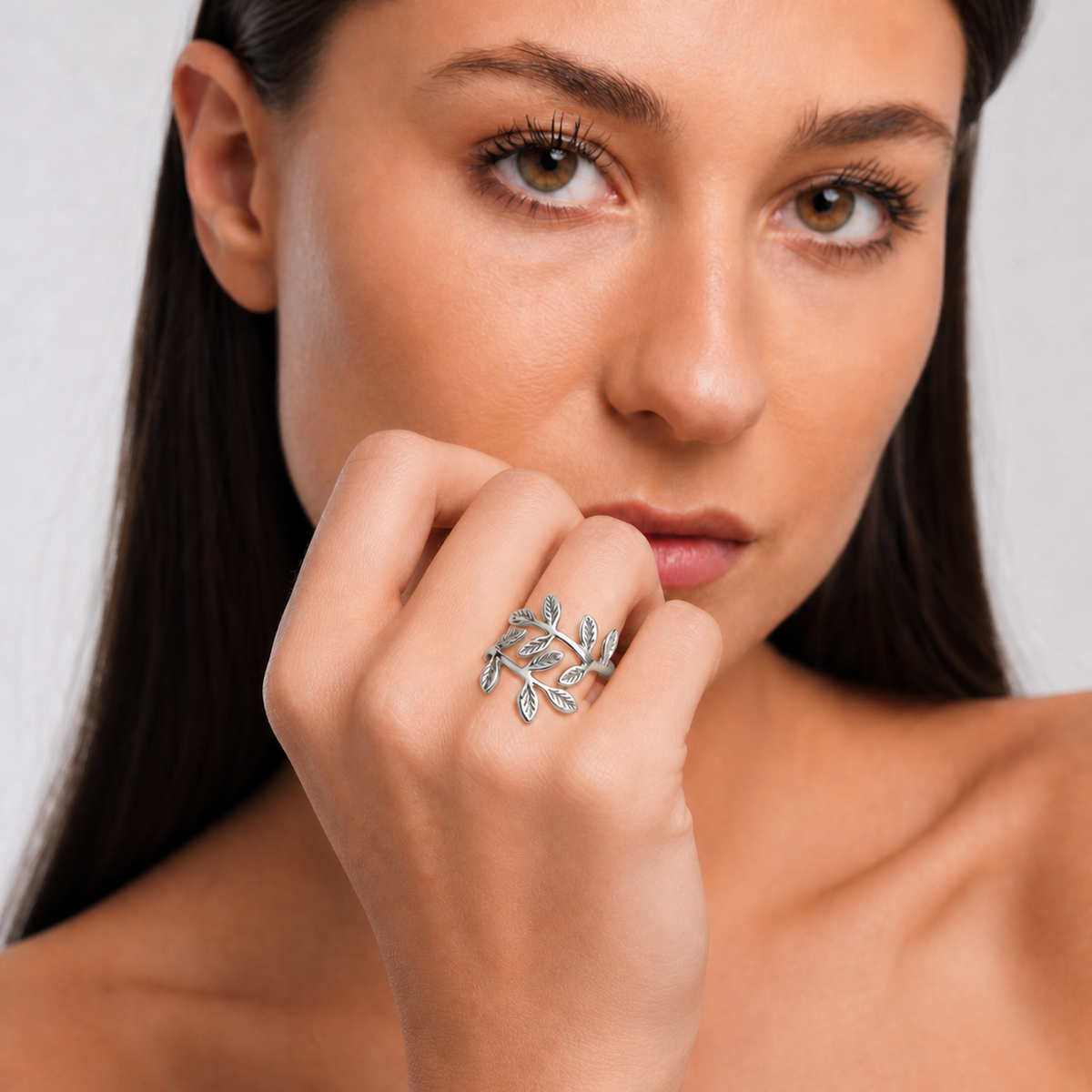 Olive Leaf Heritage Ring Silver worn by model close-up