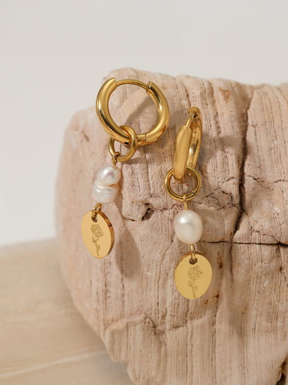 Botanical pearl hoop earrings pair – Vessaly