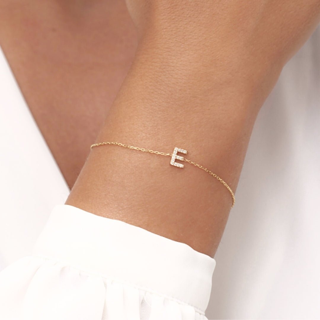 Personalized sapphire bracelet, alternative angle