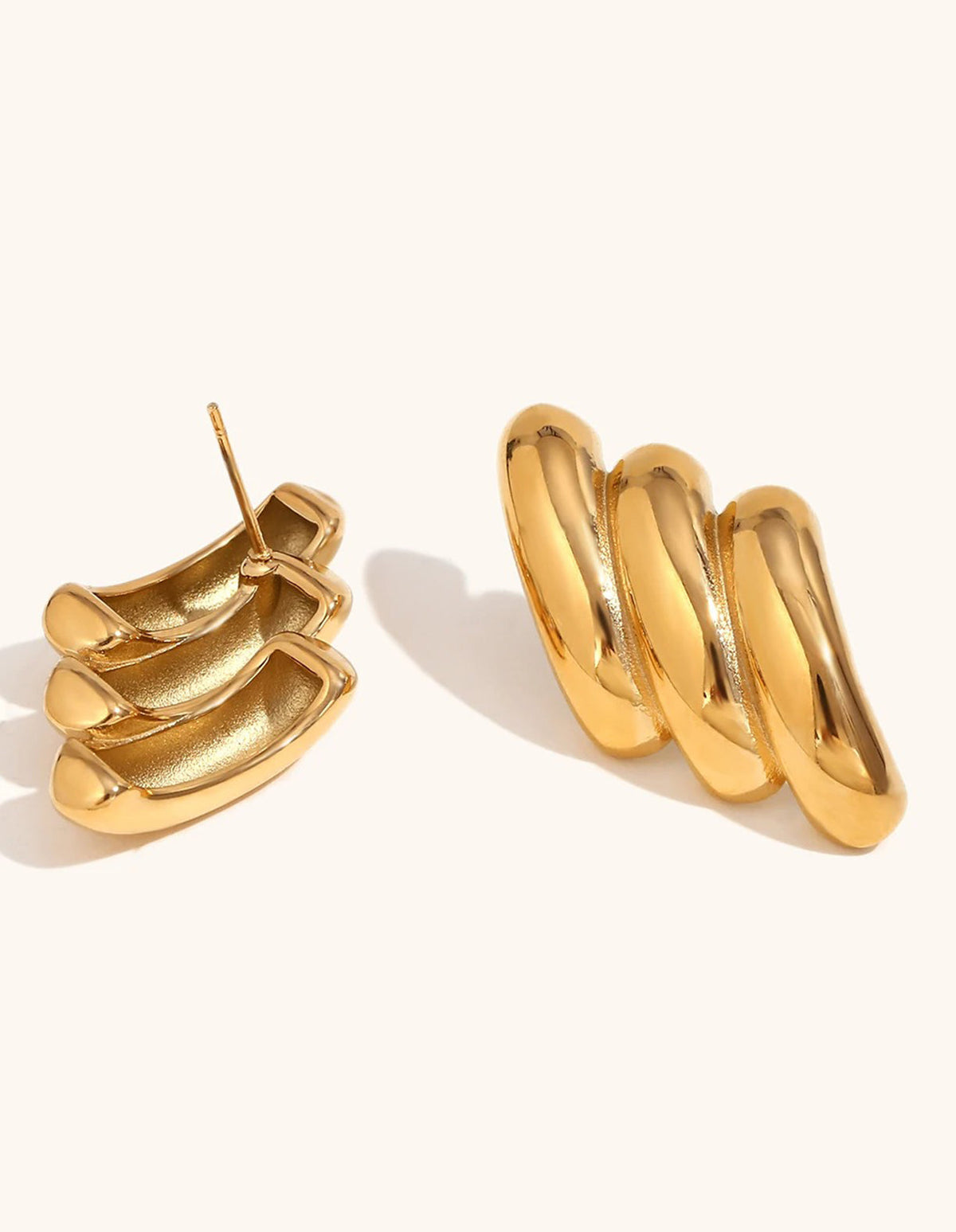 Vessaly sculptural wing earrings – packaging detail